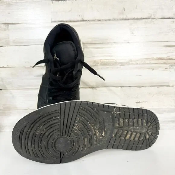 NIKE Air Jordan 1 Women Retro High Yin Yang Black & White Sneakers Size 8 - Picture 2 of 6